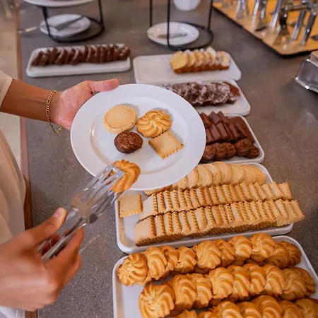 Ξενοδοχείο Hotiday Ντιάνο Μαρίνα