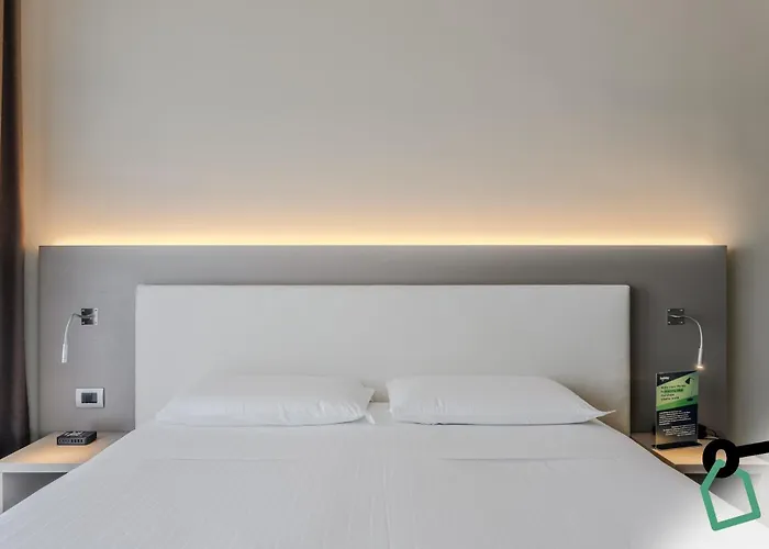 Otel Hotiday Diano Marina