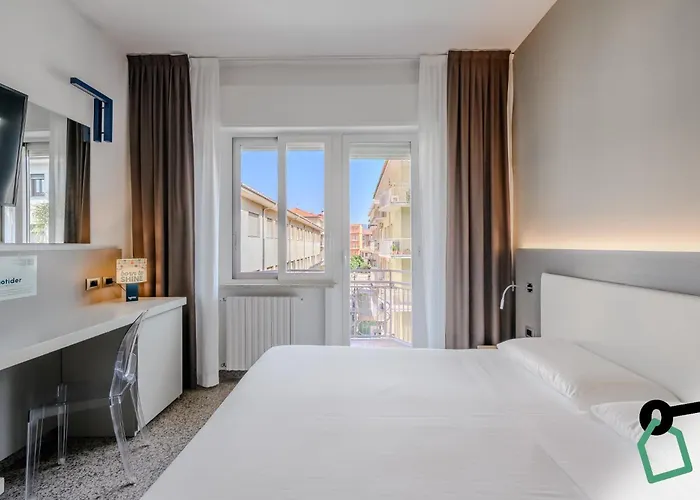 Hotel Hotiday